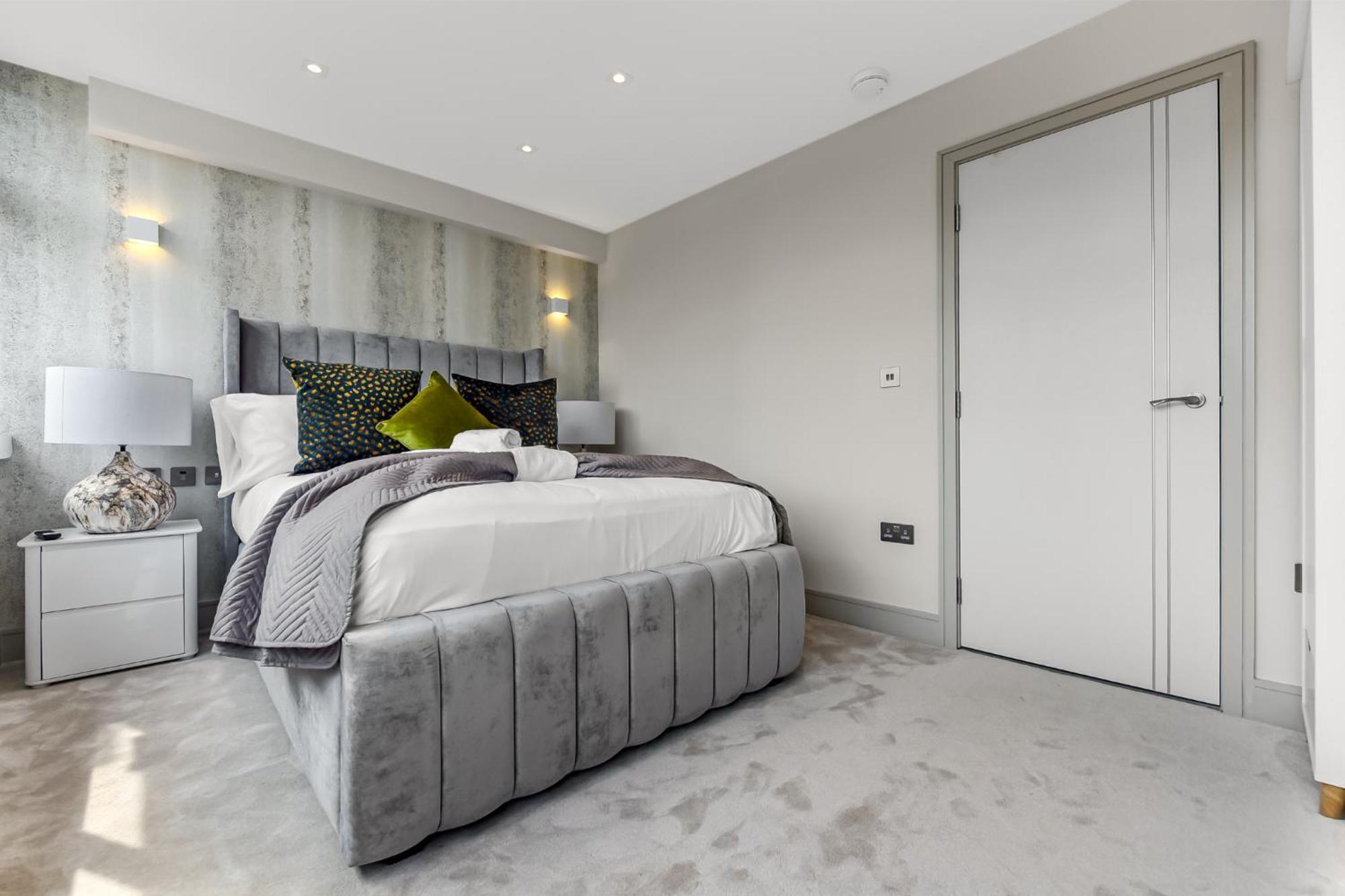 Apartment 1 Bedroom Stylish In Webley Park